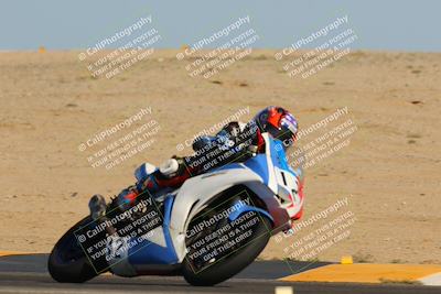 media/Oct-07-2023-CVMA (Sat) [[f84d08e330]]/Race 13 500 Supersport-350 Supersport/